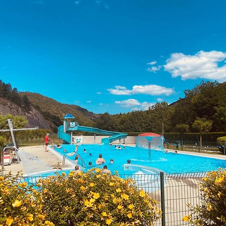 Private Riverside Villa With Breathtaking Views アクサ エクステリア 写真